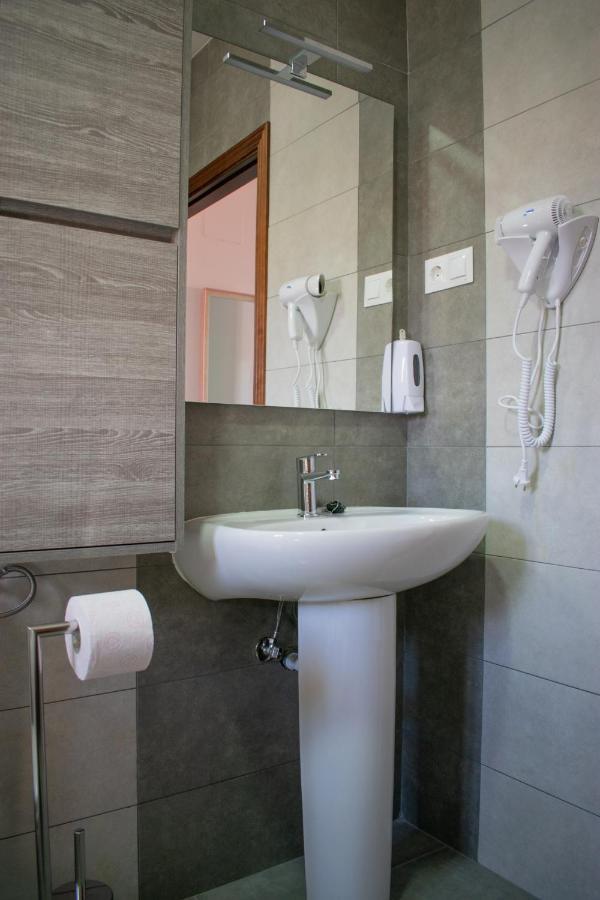 Apartamentos Cerezo La Codosera Esterno foto